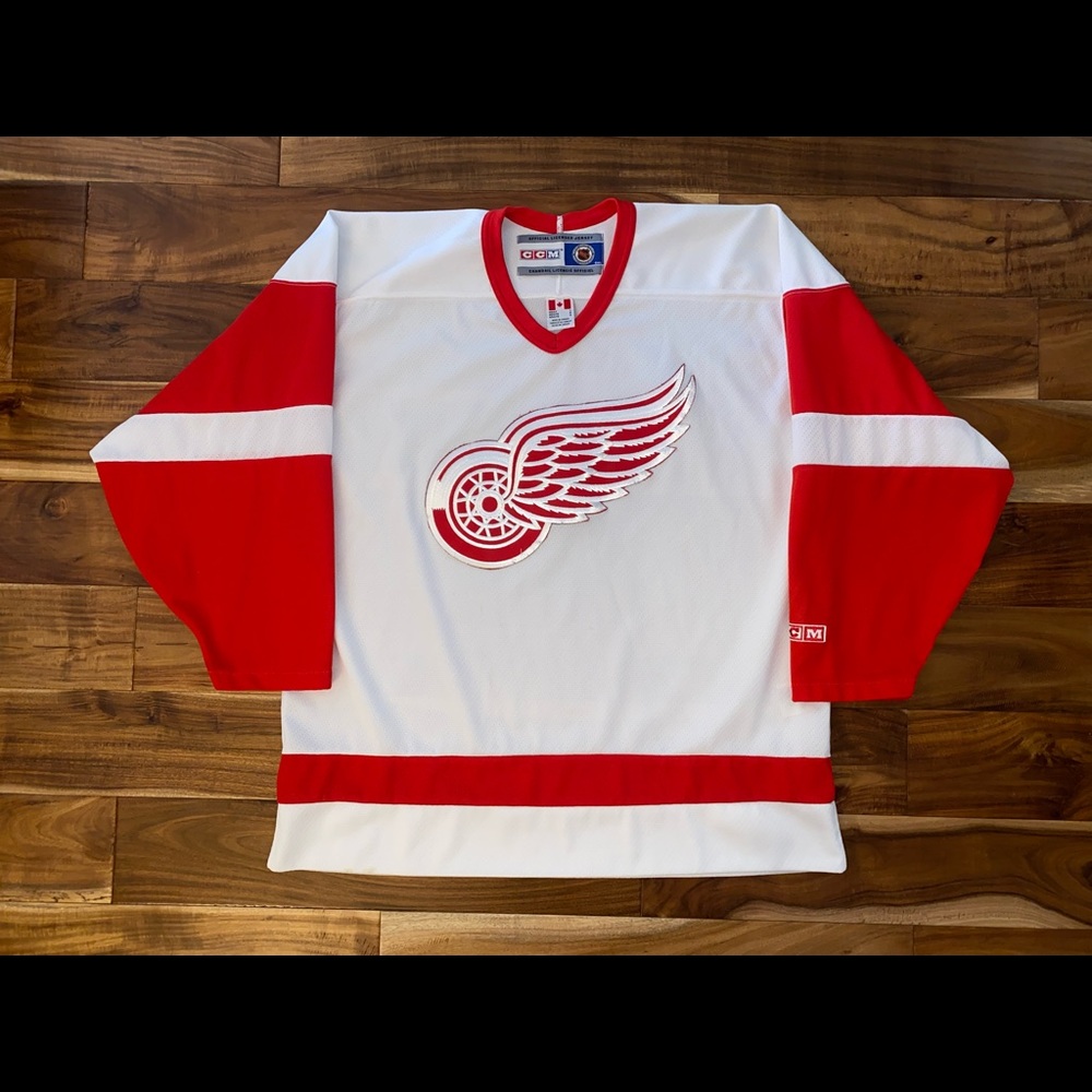 Vintage Detroit Red Wings CCM Maska Air Knit Sewn Jersey Men’s Size Large NICE
